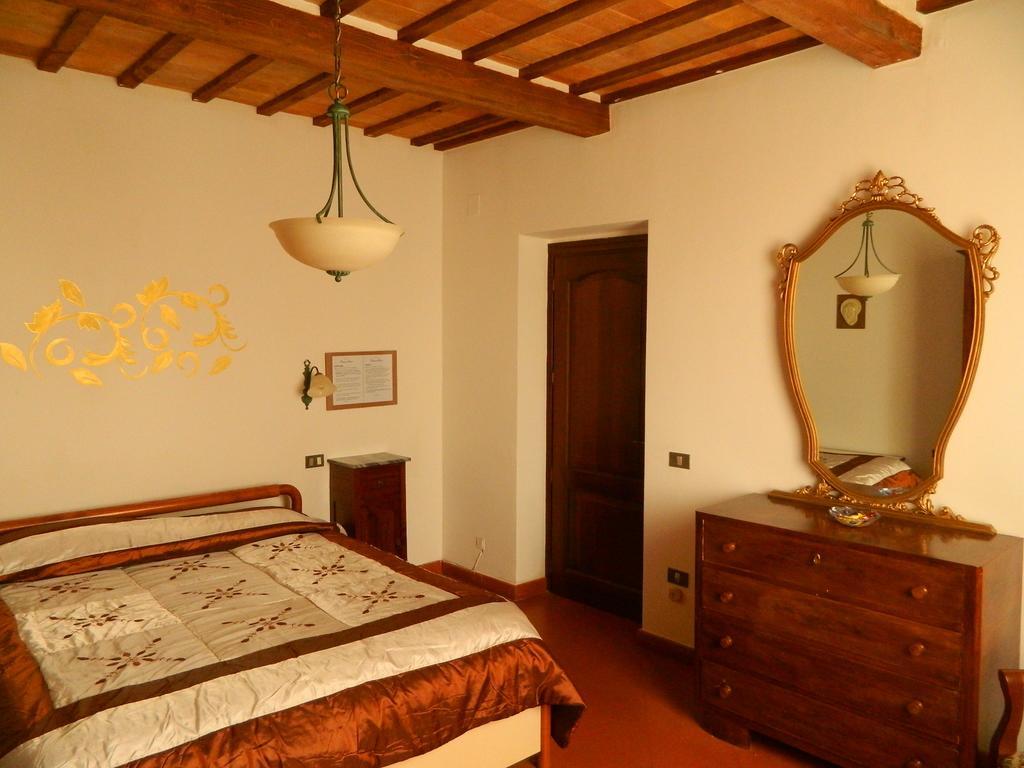 Palazzo Nanni Appartement Montefalco Kamer foto