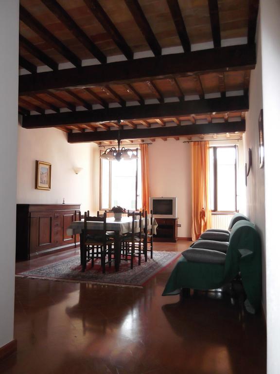 Palazzo Nanni Appartement Montefalco Kamer foto